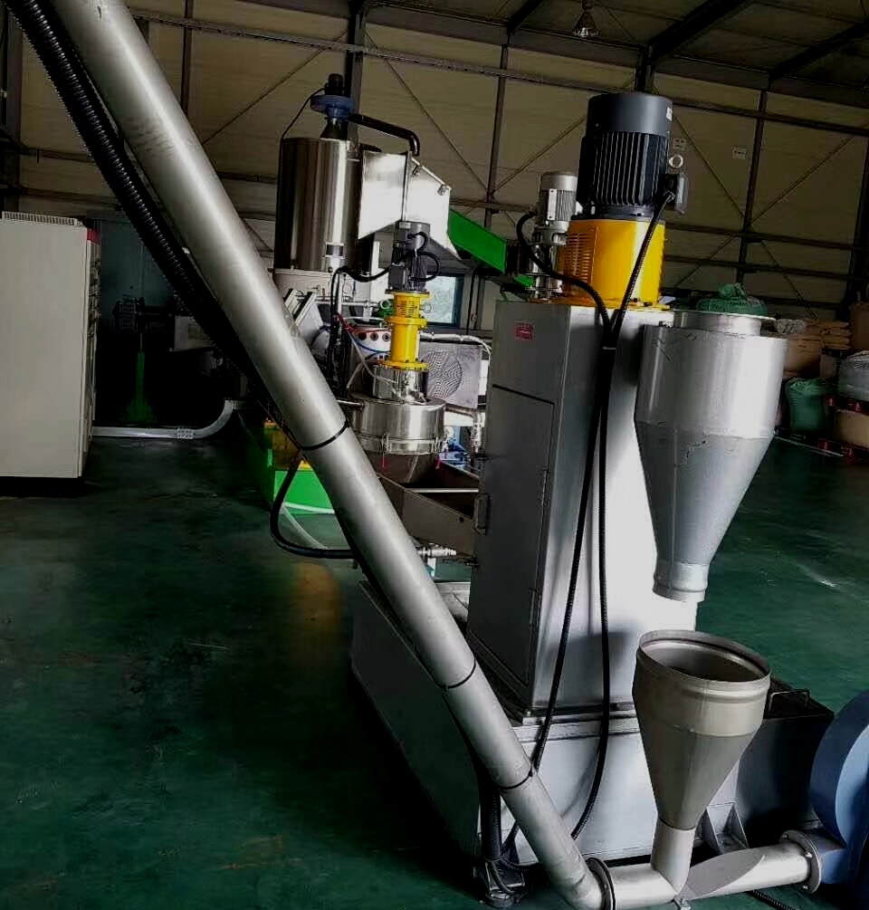 具體來講,張家港市聯(lián)達機械在這十六年的努力進取中,研發(fā)生產(chǎn)